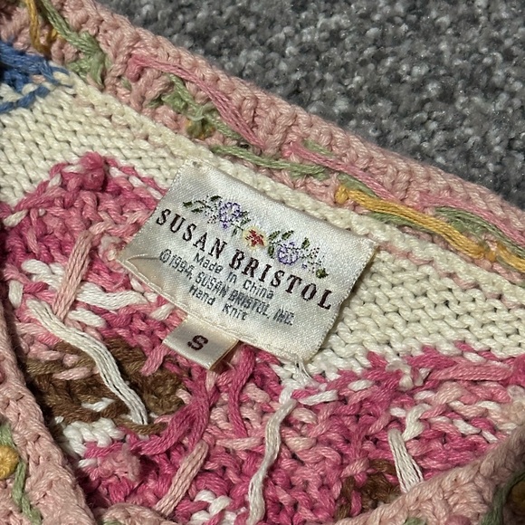Susan Bristol Floral and Bunny Sweater size S Vintage 1994 - Picture 3 of 13